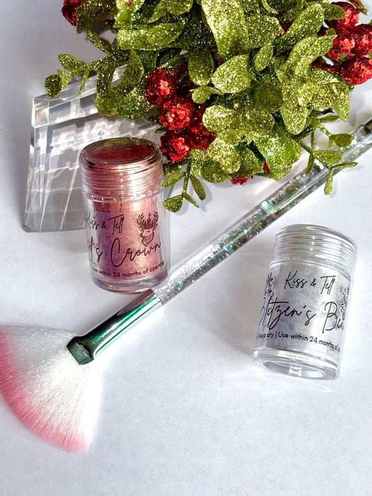 Under the MistleGlow Set